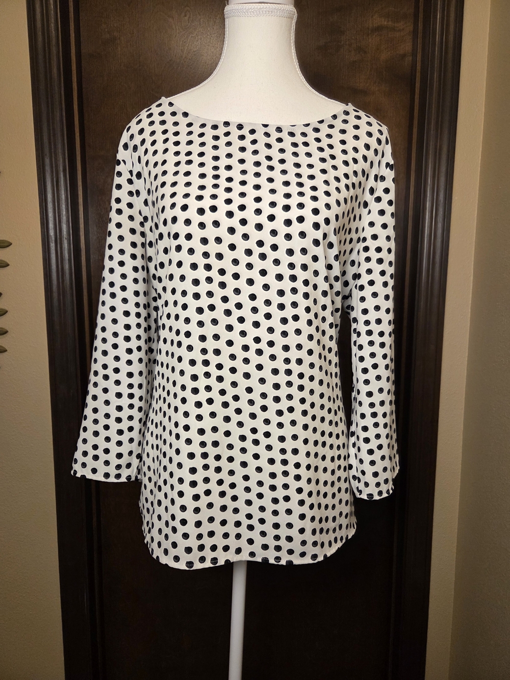 Talbots Black & White Polka Dot 3/4 Sleeve Top - Picture 2 of 13